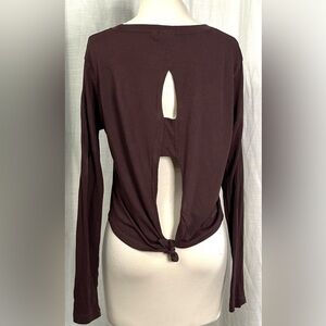 Mono B Womens Long Sleeve Shirt Purple Keyhole Back Activewear Size M